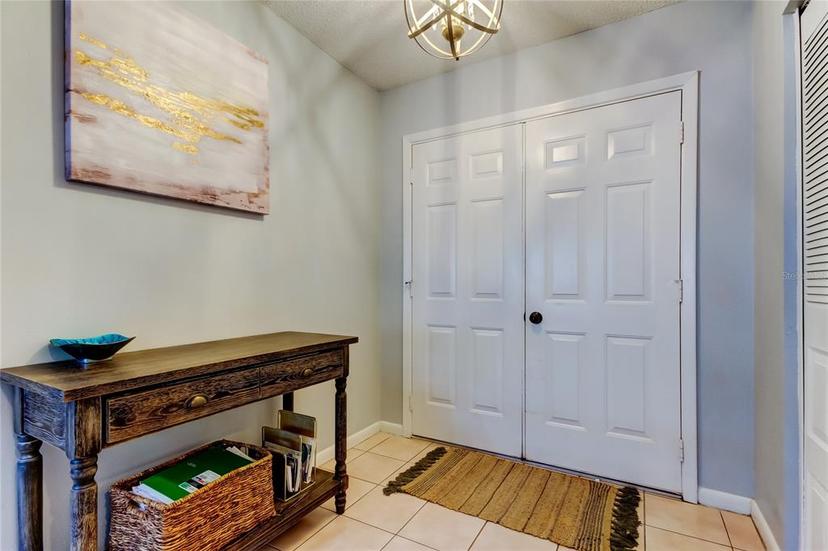 Picture of 16115 Country Crossing Drive, Tampa FL 33624