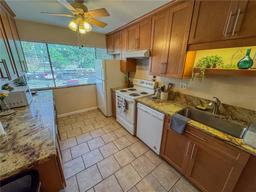 Picture of 2808 SW 14Th Drive Unit 209, Gainesville, FL 32608