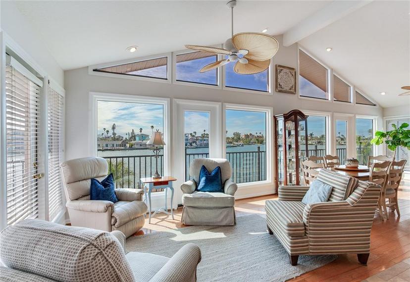 Picture of 16134 4Th Street E, Redington Beach FL 33708