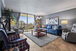 Picture of 101 S Gulfstream Avenue Unit 12C, Sarasota, FL 34236