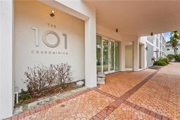 Picture of 101 S Gulfstream Avenue Unit 12C, Sarasota, FL 34236