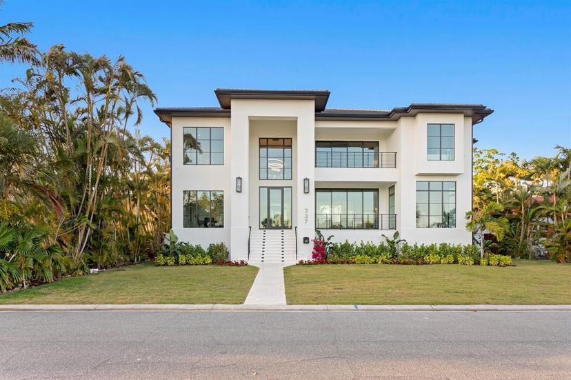 Picture of 337 Coffee Pot Drive Ne, St Petersburg FL 33704