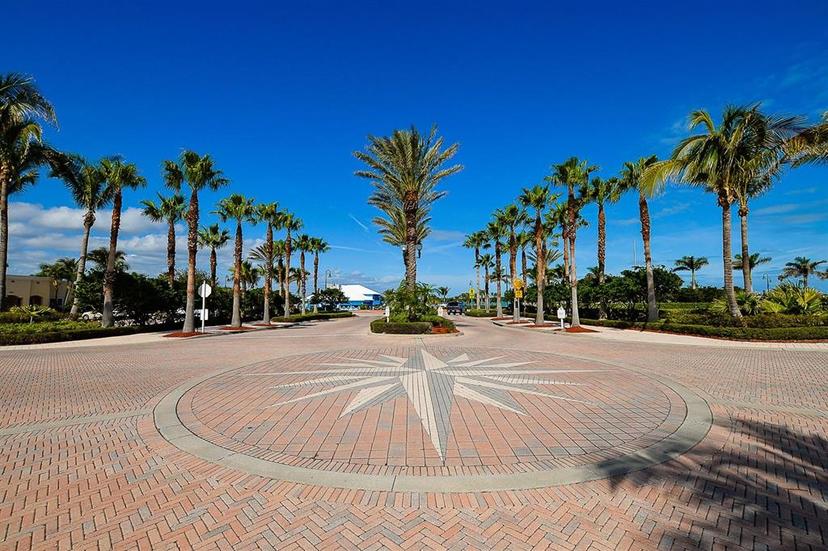 Picture of 37 E Harbour Isle Drive E Unit 206, Fort Pierce FL 34949