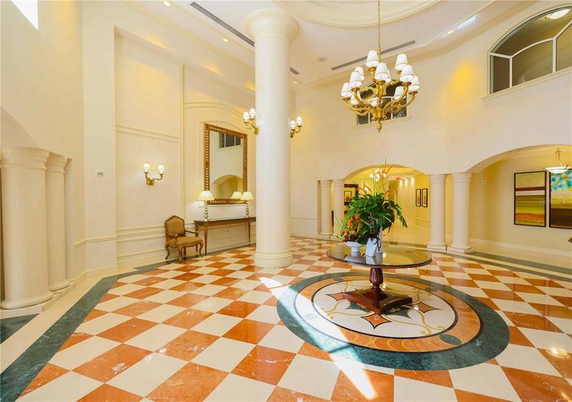 Picture of 19900 E Country Club Drive Unit 307, Miami FL 33180