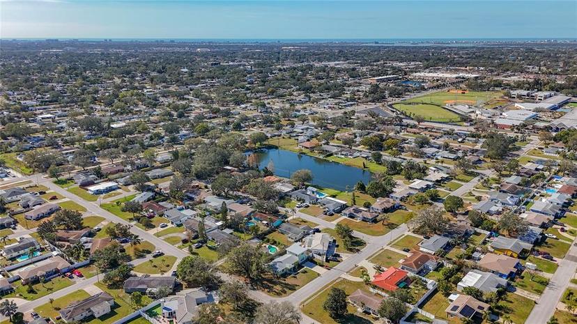 Picture of 6008 49Th Avenue N, Kenneth City FL 33709