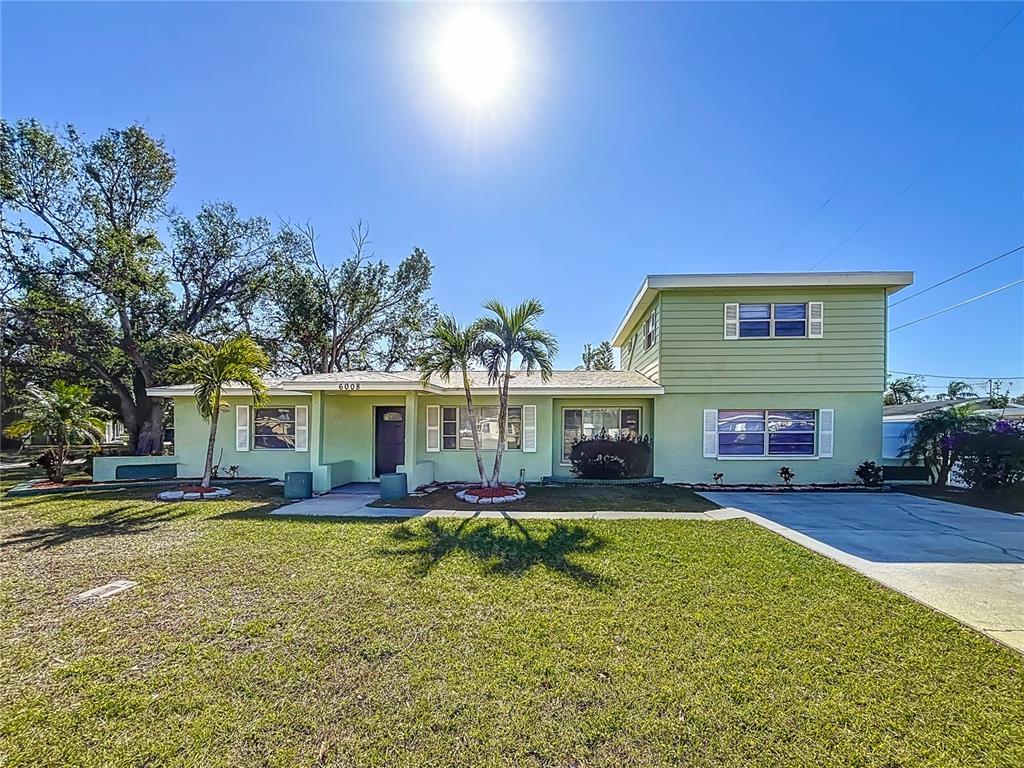 Picture of 6008 49Th Avenue N, Kenneth City, FL 33709
