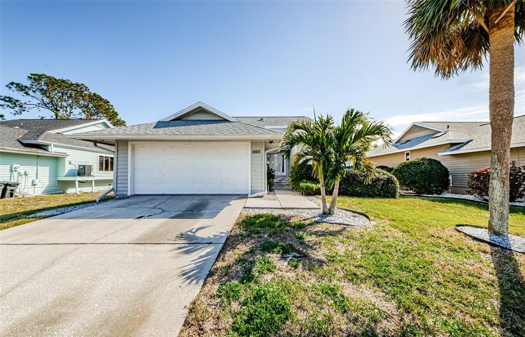 Picture of 1003 Lake Avoca Drive, Tarpon Springs, FL 34689