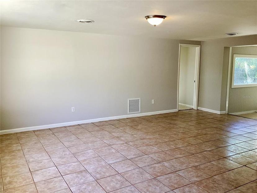 Picture of 320 Cardinal Road, Venice FL 34293