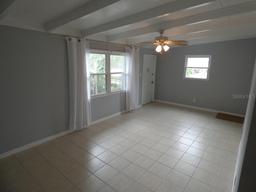 Picture of 4011 W Mango Avenue, Tampa, FL 33616