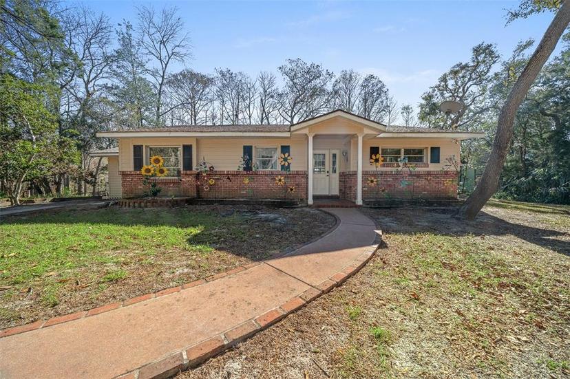 Picture of 4275 E Riverside Drive, Dunnellon FL 34434