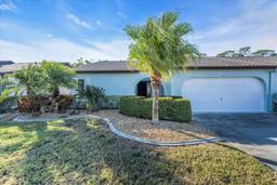 Picture of 507 Foxwood Boulevard Unit 4, Englewood, FL 34223