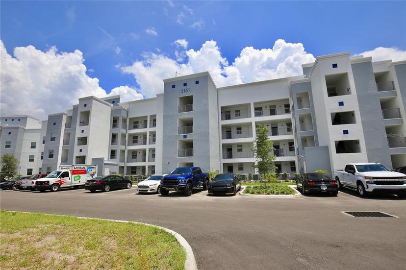 Picture of 3151 Paradox Circle Unit 405, Kissimmee FL 34746