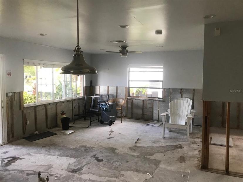 Picture of 1766 Montana Avenue Ne, St Petersburg FL 33703