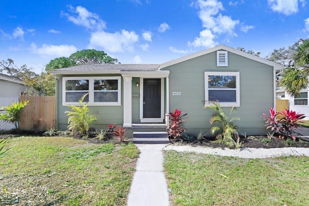Picture of 2353 Grove Street S, St Petersburg, FL 33705