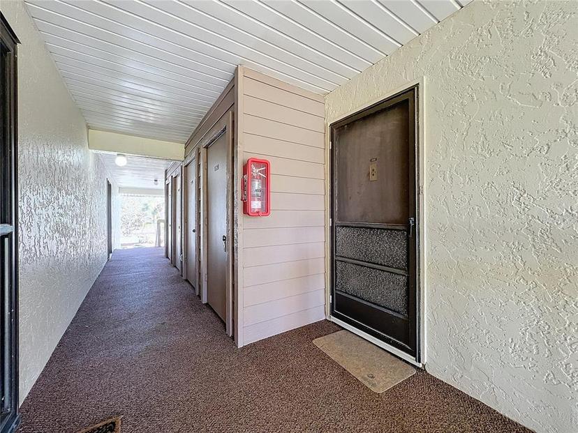 Picture of 654 Bird Bay Drive E Unit 206, Venice FL 34285