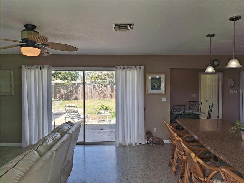 Picture of 1229 75Th Avenue N, St Petersburg FL 33702