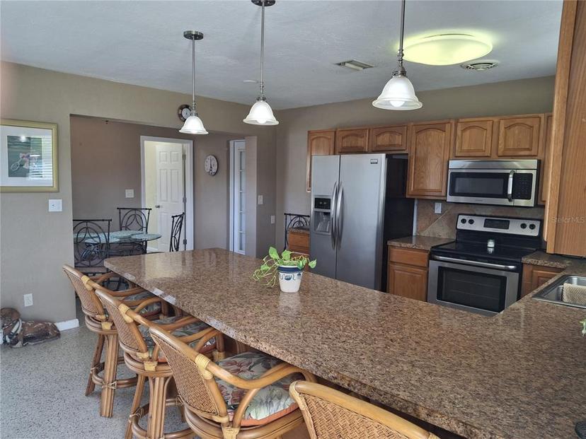 Picture of 1229 75Th Avenue N, St Petersburg FL 33702