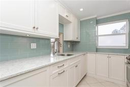 Picture of 244 Saint Augustine Avenue Unit 107, Venice, FL 34285