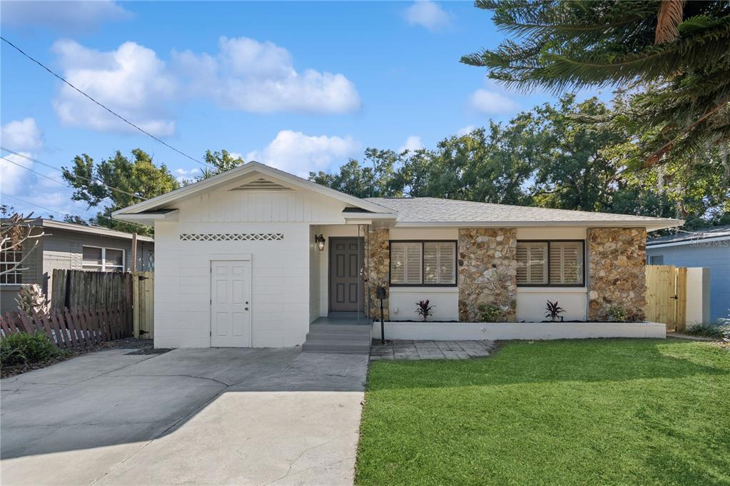 Picture of 1504 E Robinson Street, Orlando, FL 32801