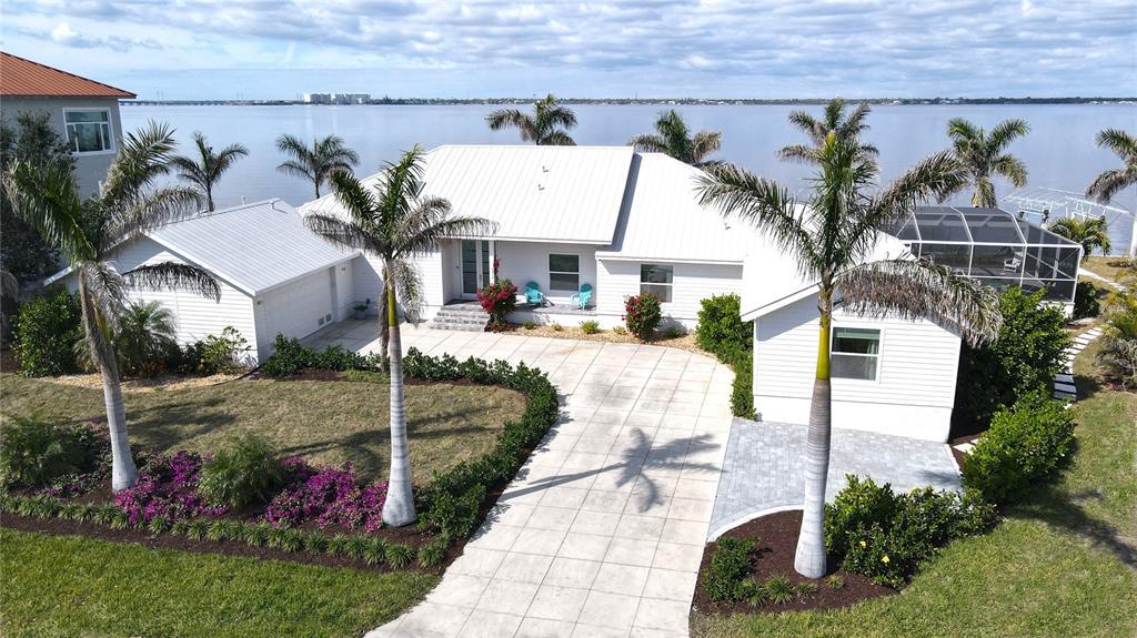 Picture of 311 Bayridge Place, Punta Gorda, FL 33950