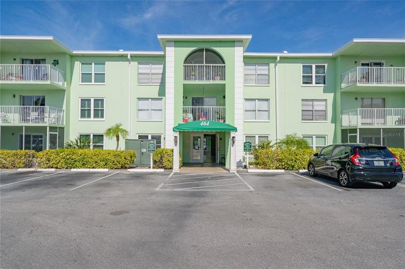 Picture of 464 N Paula Drive Unit 220, Dunedin FL 34698