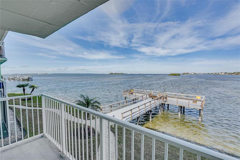 Picture of 464 N Paula Drive Unit 220, Dunedin FL 34698