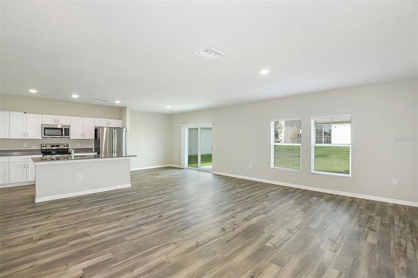 Picture of 37306 Sagemoor Drive, Zephyrhills FL 33541