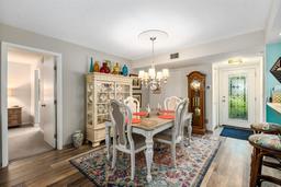 Picture of 1701 Pelican Cove Road Unit 359, Sarasota, FL 34231