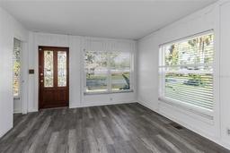 Picture of 1619 E Nome Street, Tampa, FL 33604