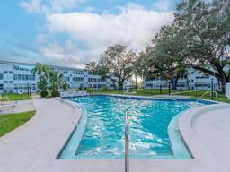 Picture of 1000 79Th Avenue N Unit 102, St Petersburg, FL 33702
