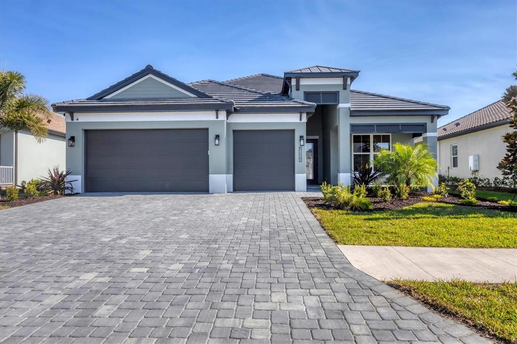 Picture of 18096 Home Run Drive, Venice, FL 34293