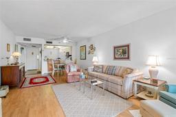Picture of 12200 Vonn Road Unit 1106, Largo, FL 33774
