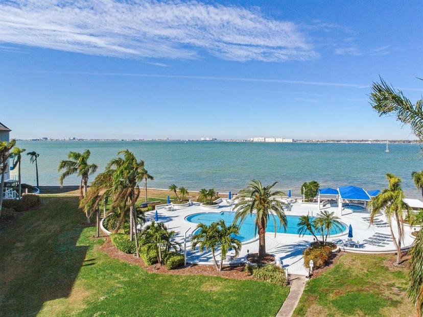 Picture of 5155 Isla Key Boulevard S Unit 402, St Petersburg FL 33715