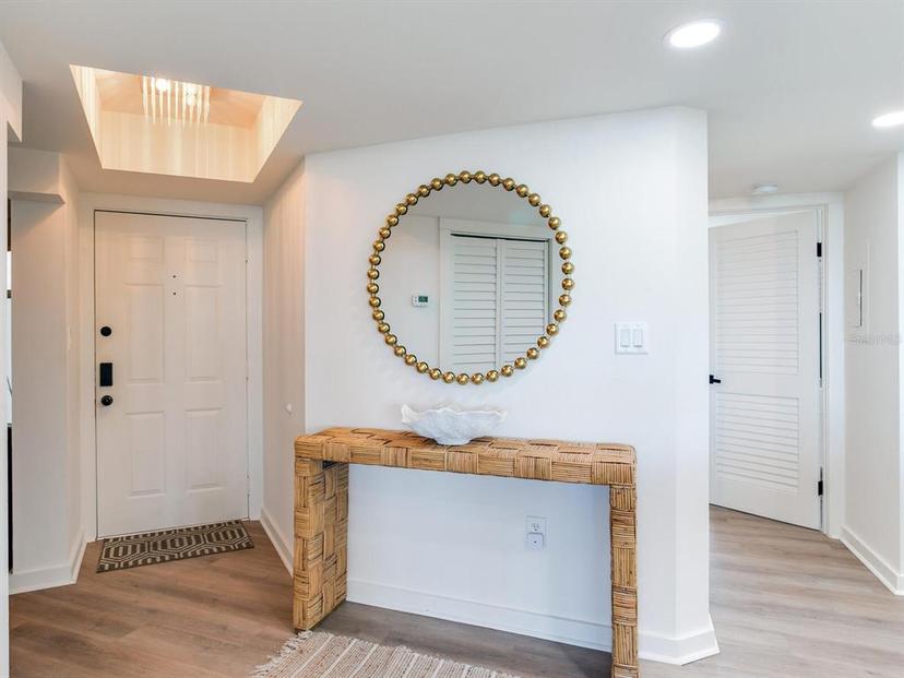 Picture of 5155 Isla Key Boulevard S Unit 402, St Petersburg FL 33715