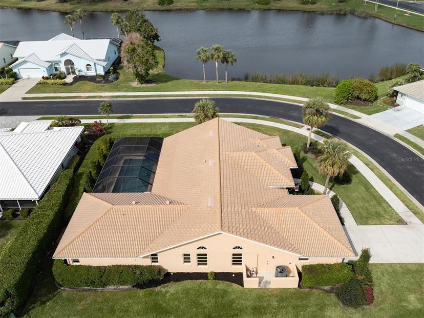 Picture of 1579 Waterford Drive, Venice FL 34292