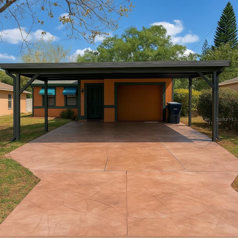 Picture of 6818 S Himes Avenue, Tampa FL 33611