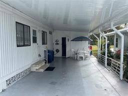 Picture of 607 Cervina Drive, Venice, FL 34285
