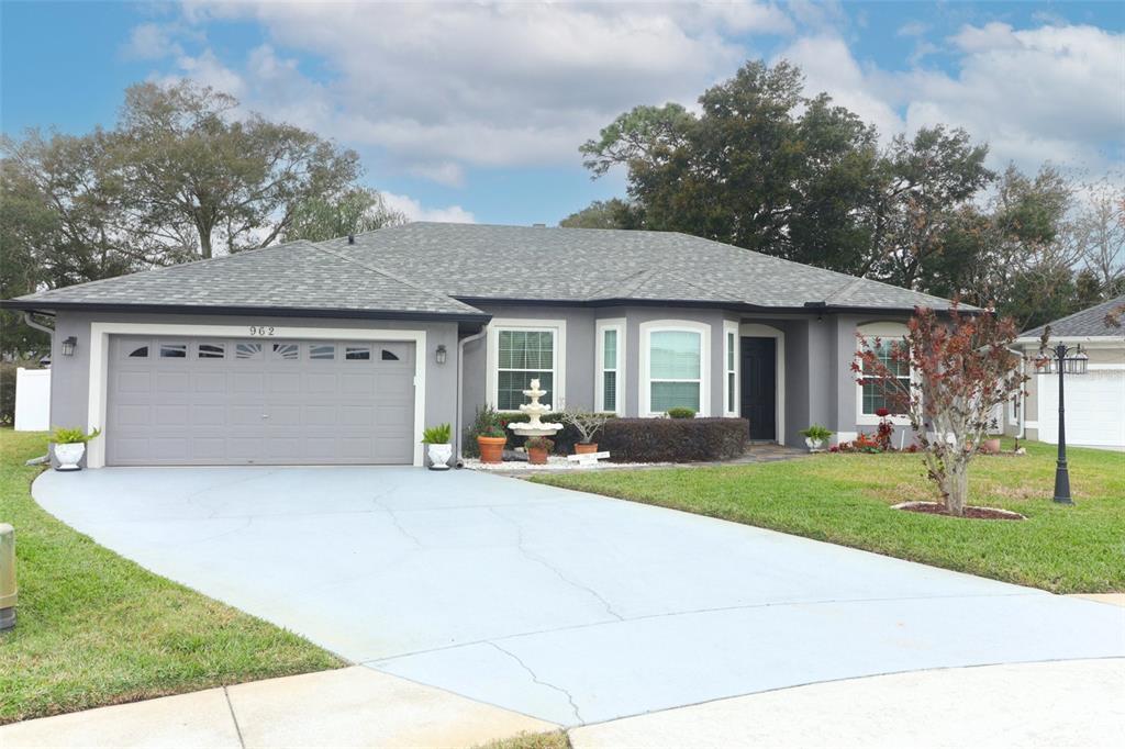 Picture of 962 Canary Lake Court, Sanford, FL 32773