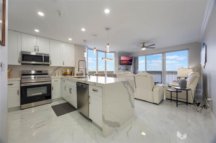 Picture of 13427 Blue Heron Beach Drive Unit 1001, Orlando FL 32821