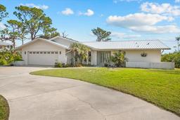 Picture of 38 Riverfront Drive, Venice, FL 34293
