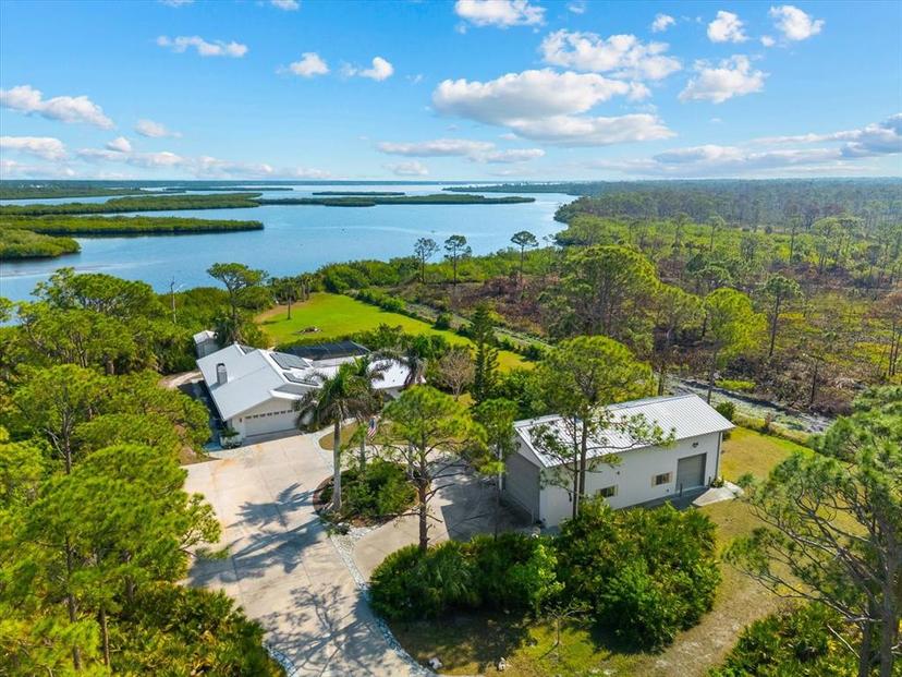 Picture of 38 Riverfront Drive, Venice FL 34293