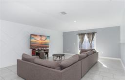 Picture of 445 N Andrea Circle, Haines City, FL 33844