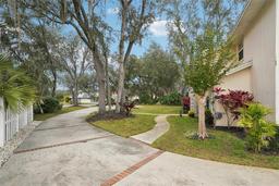Picture of 5032 River Lake Road, Winter Haven, FL 33884
