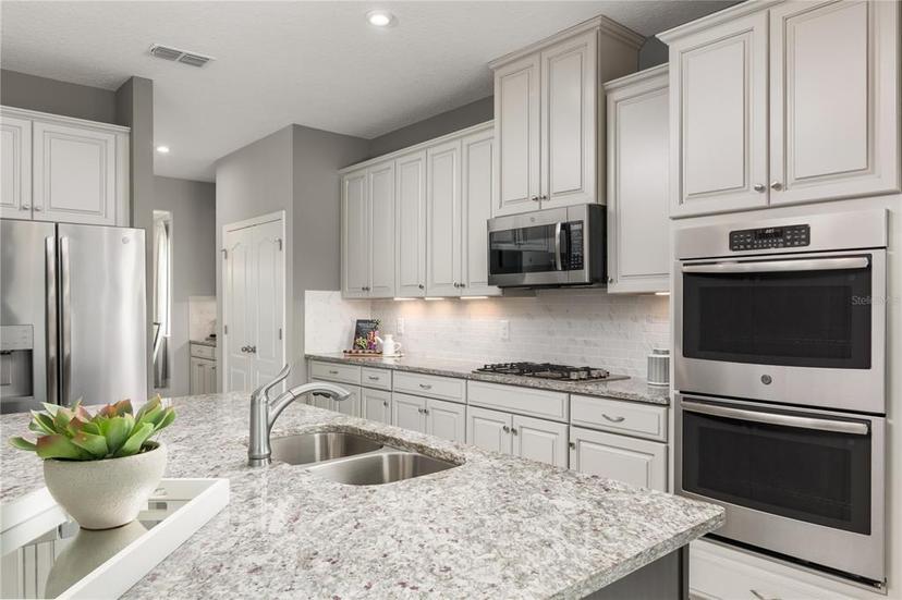 Picture of 3785 Voyageurs Court, Apopka FL 32712