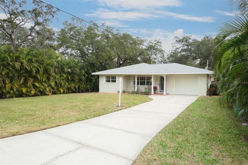 Picture of 510 N Mayo Street, Crystal Beach FL 34681