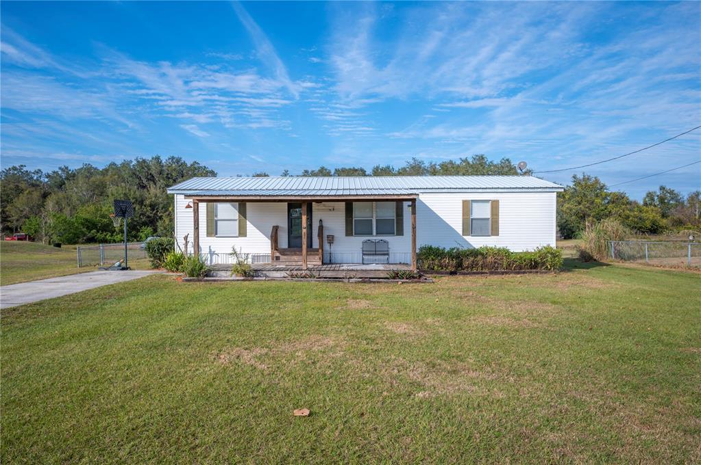 Picture of 309 Thornhill Estates Court, Winter Haven, FL 33880