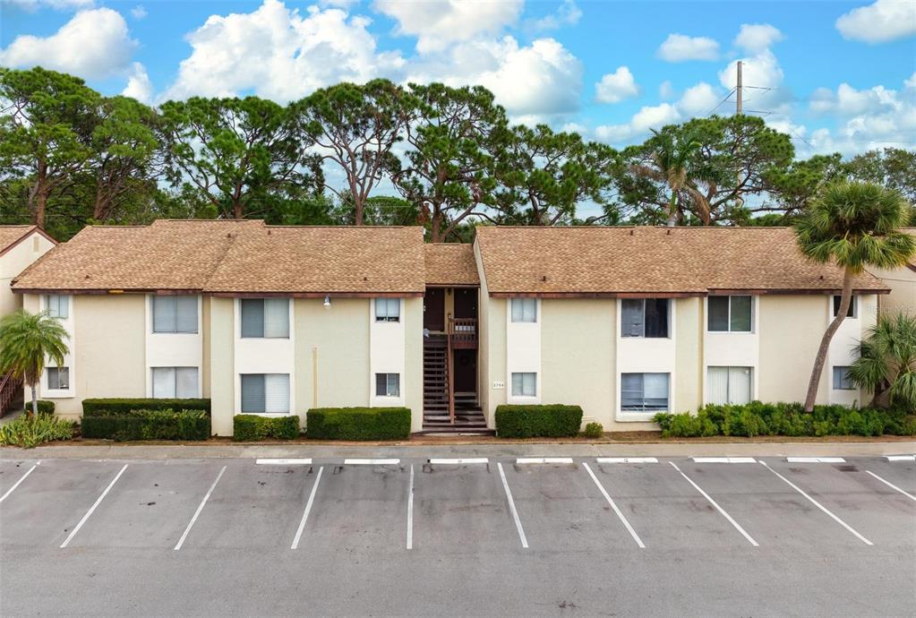 Picture of 2744 Hidden Lake Boulevard Unit A, Sarasota, FL 34237