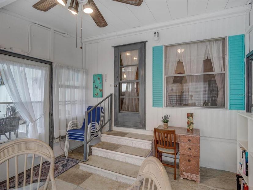 Picture of 16940 Us Highway 19 N Unit 423, Clearwater FL 33764