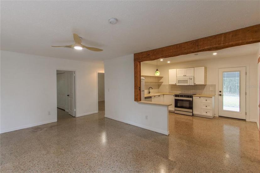 Picture of 309 NW Crystal Street, Crystal River FL 34428