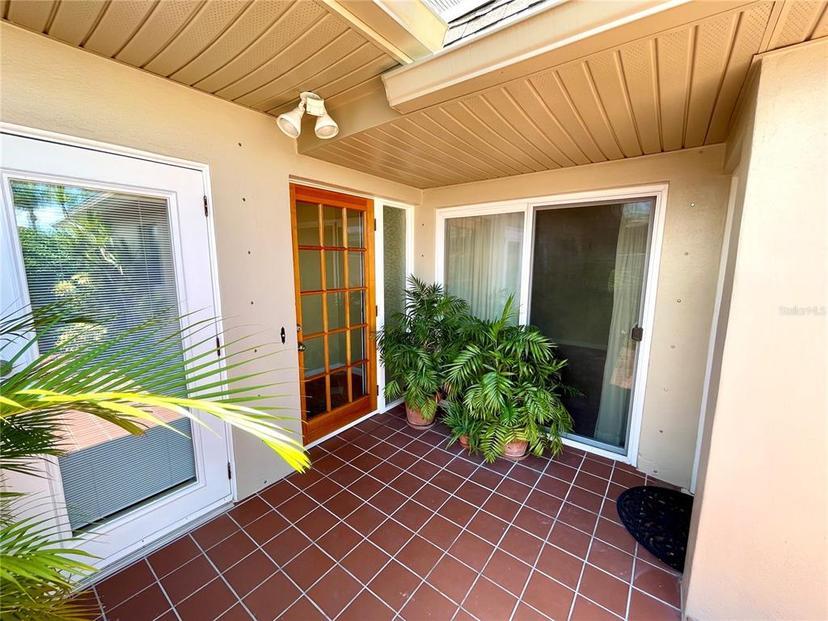 Picture of 514 Boca Ciega Point Boulevard N, St Petersburg FL 33708